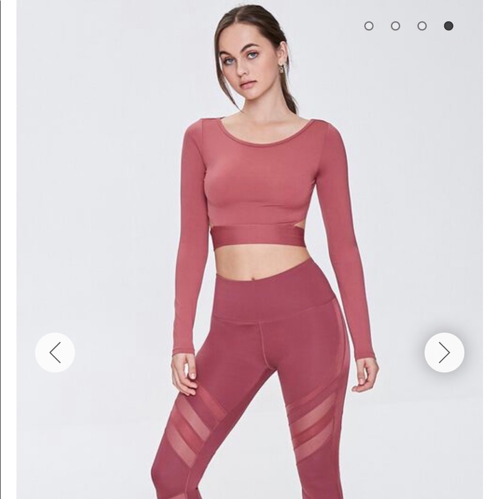 NWT Mauve Active Tie-Back Crop Top